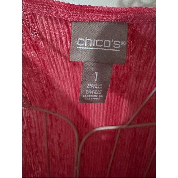 Great CONDITION STUNNING Chico's Top pink Striped Plisse Stretch Solid Tie Front - Picture 9 of 12